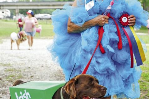 Pet Parade delights Bandera